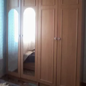 Продам спальный гарнитур Украина