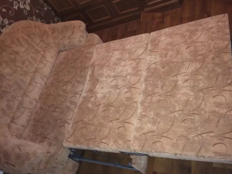 Продам диван произ-во Россия 2